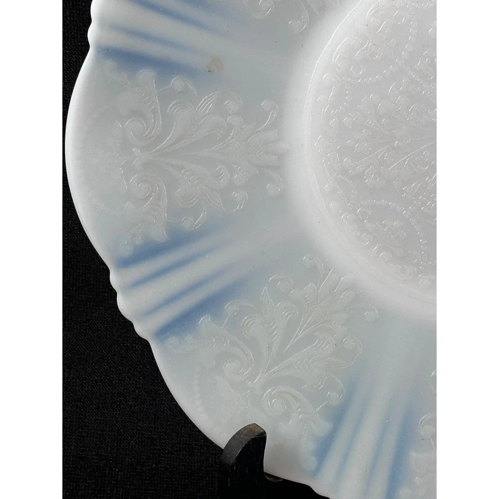 2 MacBeth Evans American Sweetheart Monax‎ 11.5 Serving Plates Depression Glass